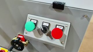 Mesin Press Perataan dan Alur adalah mesin terintegrasi perataan dan alur yang digunakan dalam hardc
