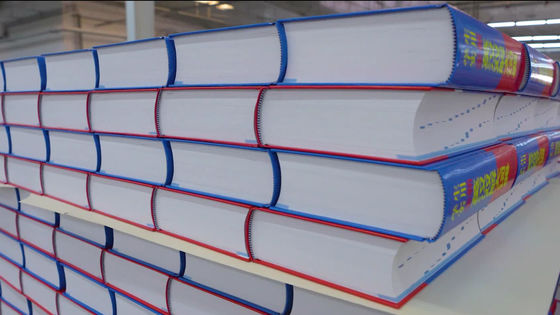 Kecepatan Pemasangan Cepat dan Palletizing untuk Ketebalan Buku 5-90mm Hardcover Buku Interleaving Mesin Pemasangan