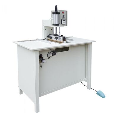 HX700CBR Hardcover Case Back Rounding Machine secara pneumatik memutar tulang belakang dengan cetakan yang dipanaskan dan pemakanan manual yang mudah